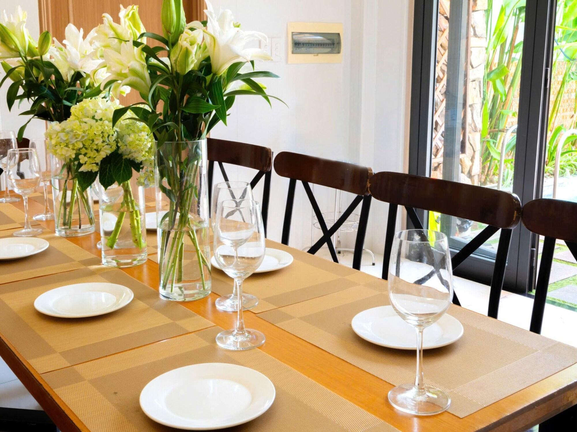 Restaurant HT Villa Da Nang