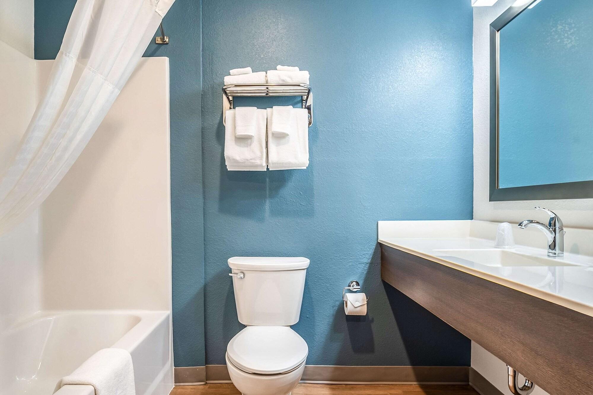 Equipamiento de Habitación WoodSpring Suites Naples West
