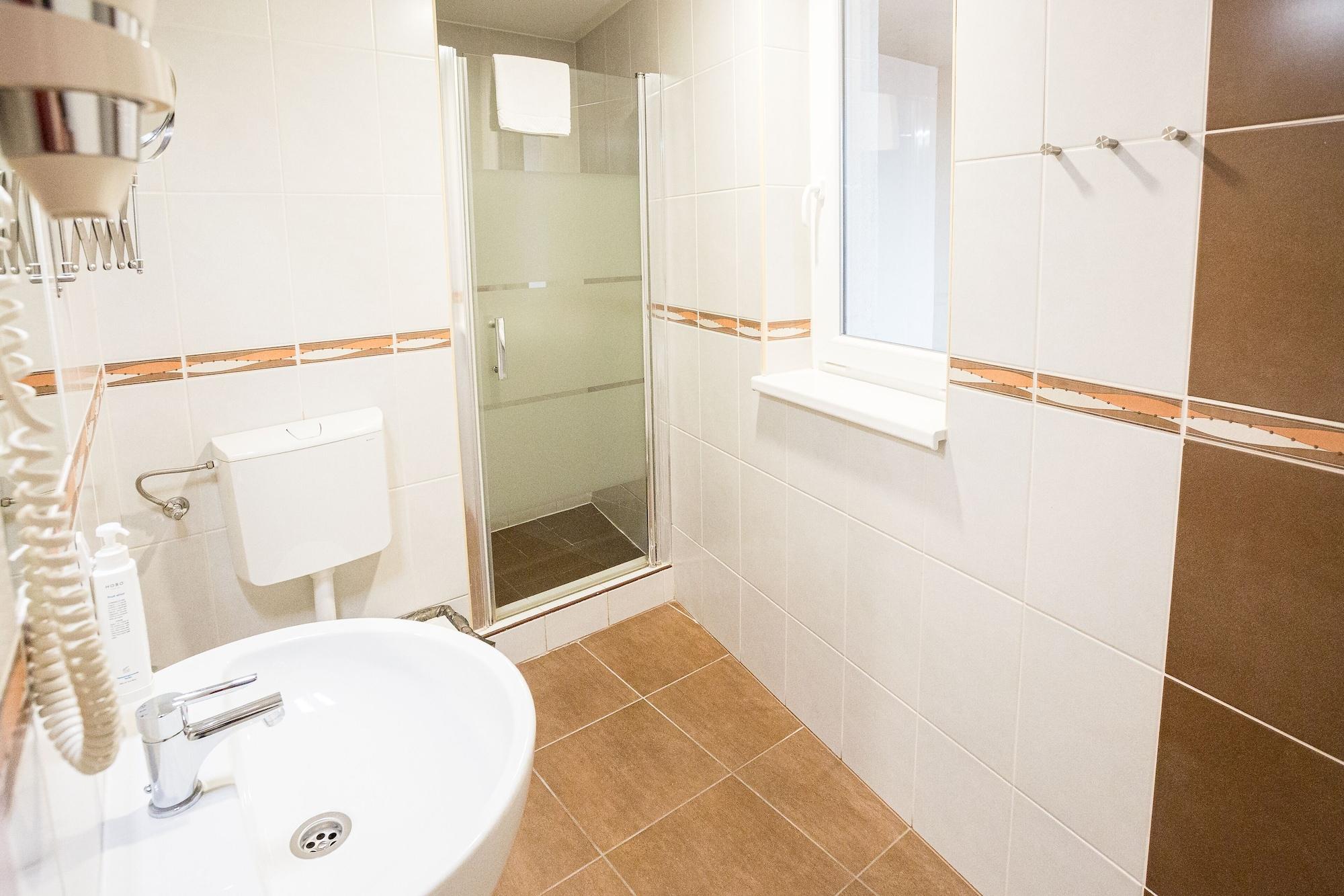 Equipamiento de Habitación Di Verdi Imperial Hotel