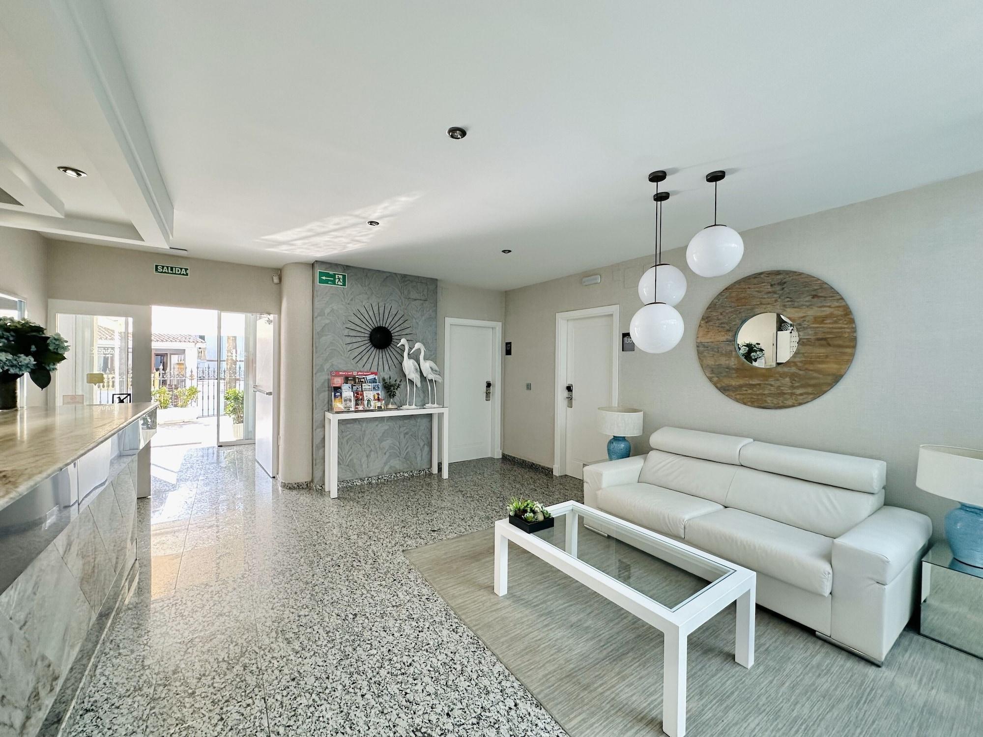 Vista Lobby Hotel Apartamentos Marina Luz