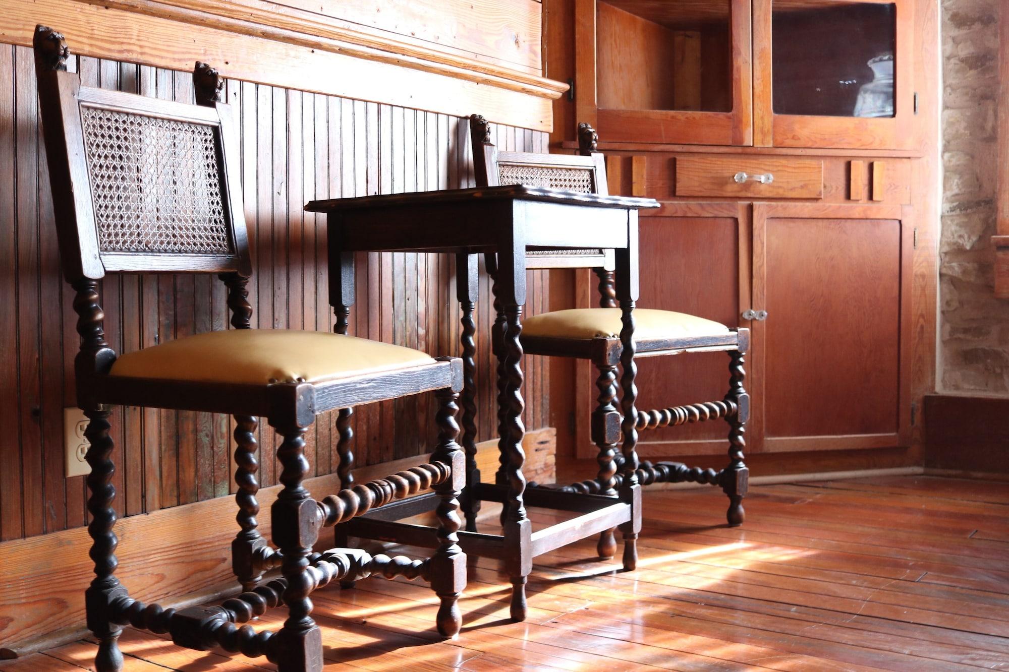 Gimnasio Hico's Upstairs Inn