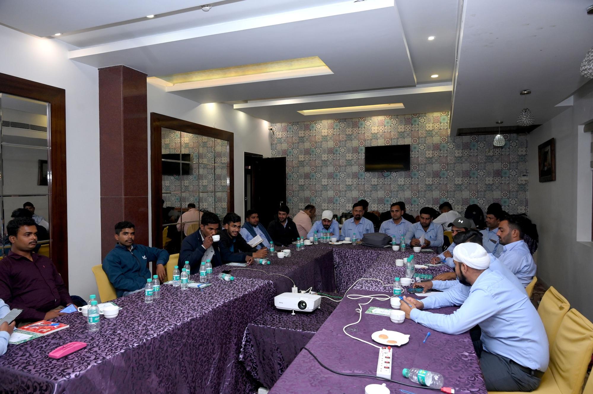 Sala de Reuniones Leela Grande Hotel