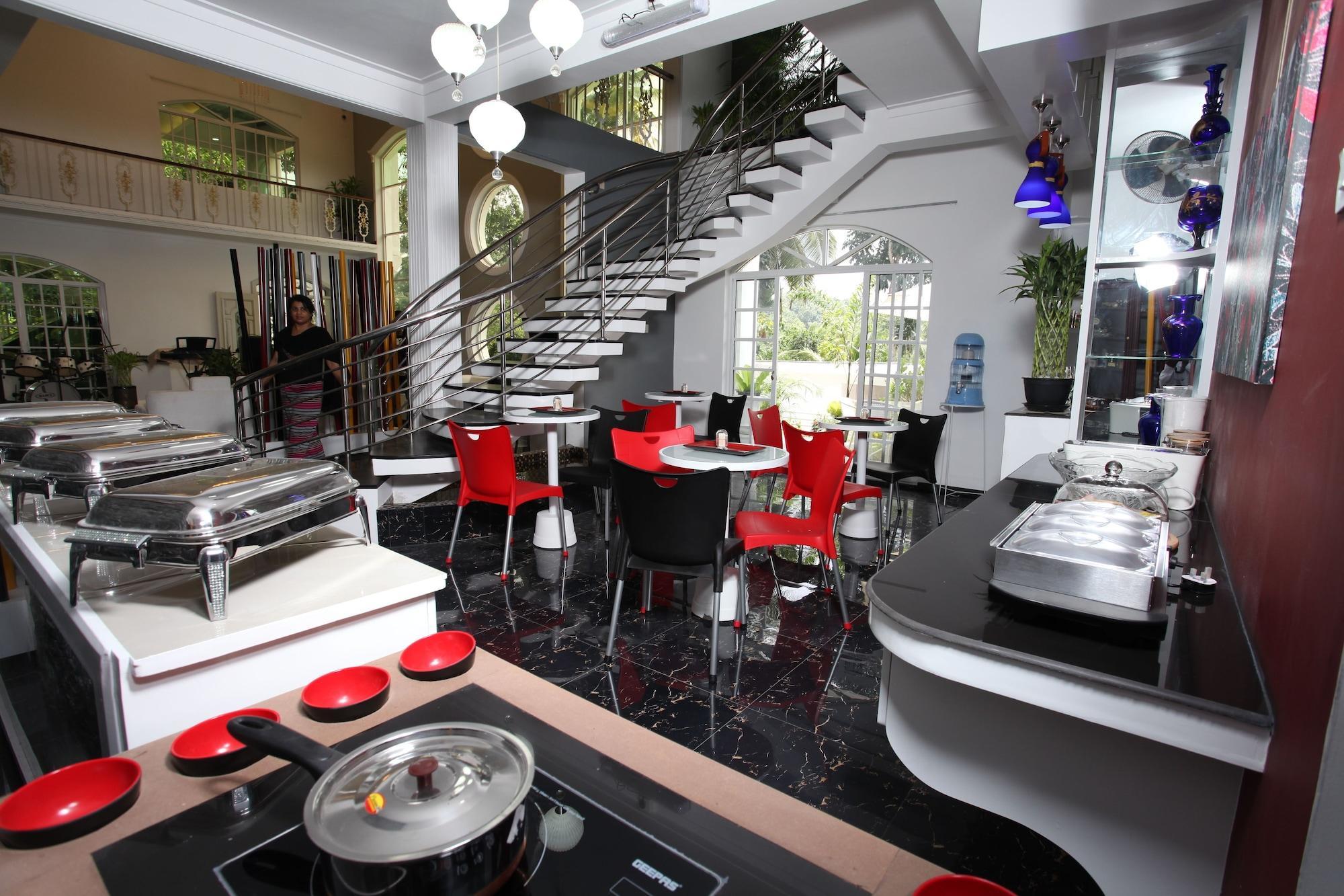Restaurant Ayaana Boutique Hotel