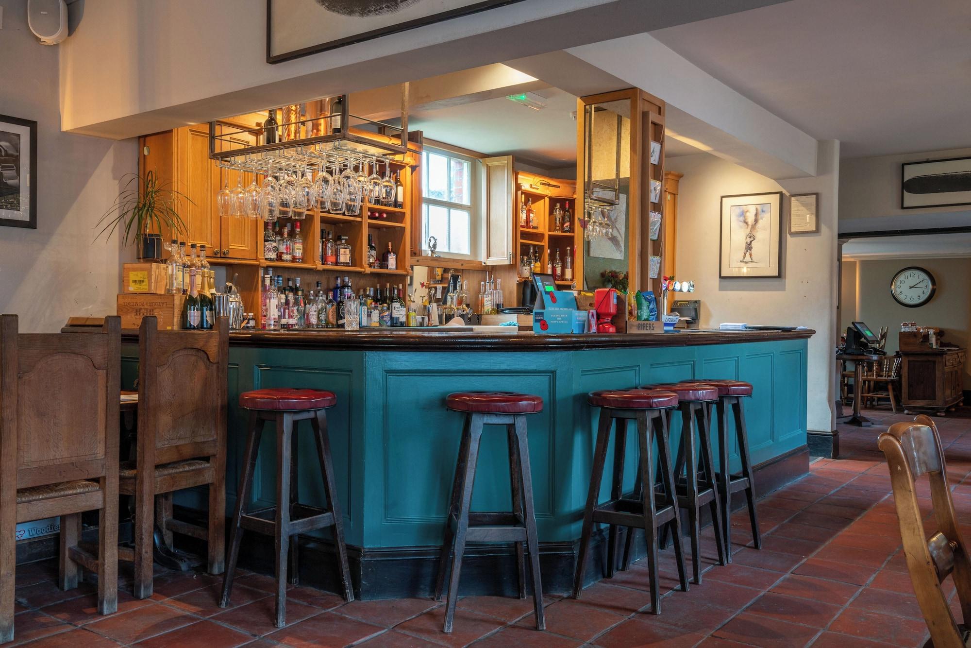 Bar/Salón King John Inn