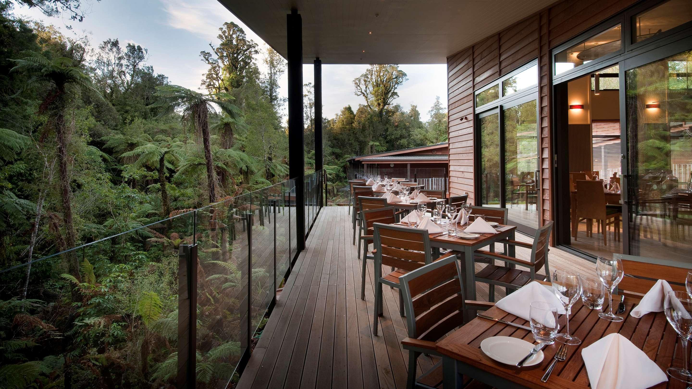 Vista Exterior Legacy Te Waonui Hotel Franz Josef