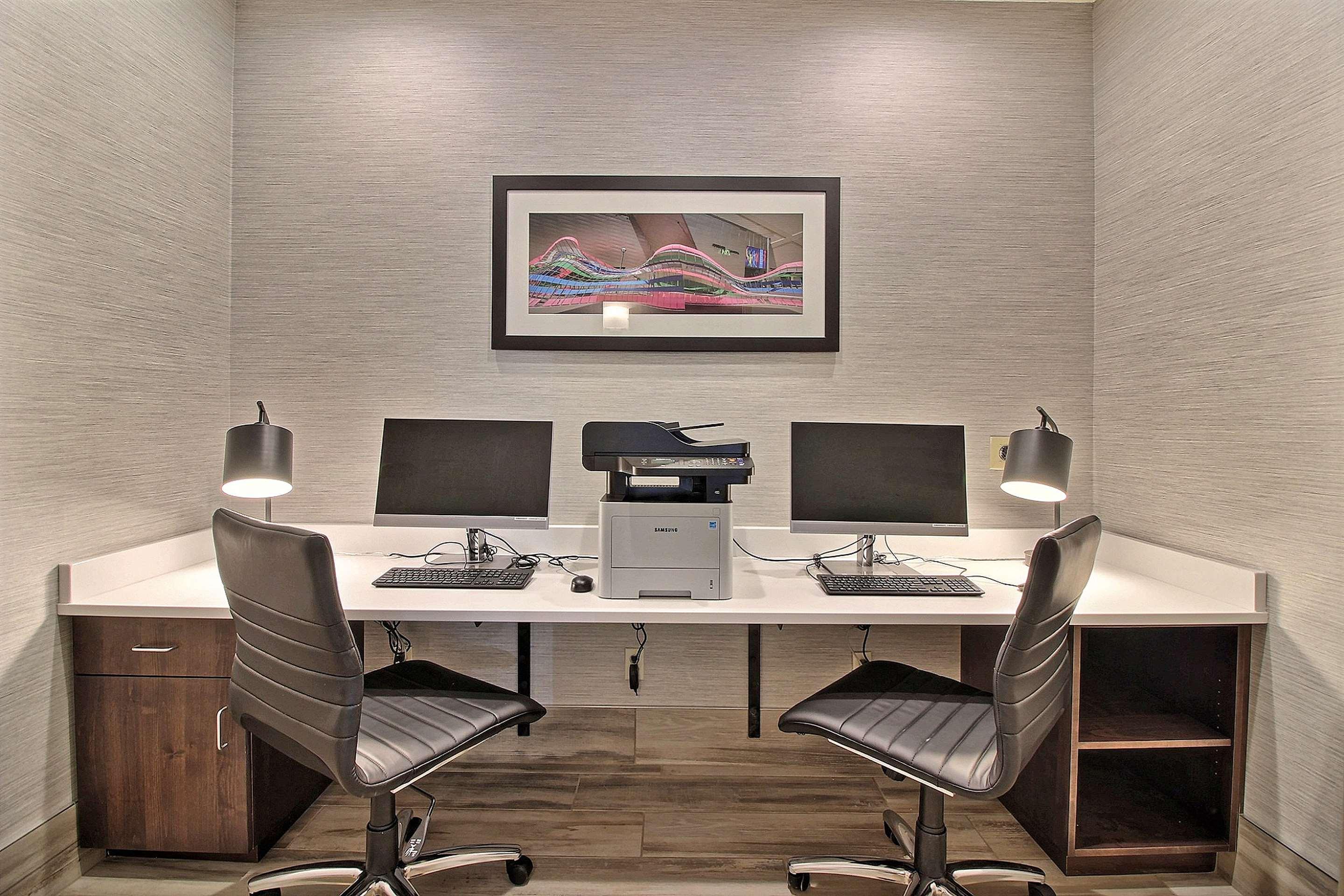 Centro de Negocios Best Western Greeley