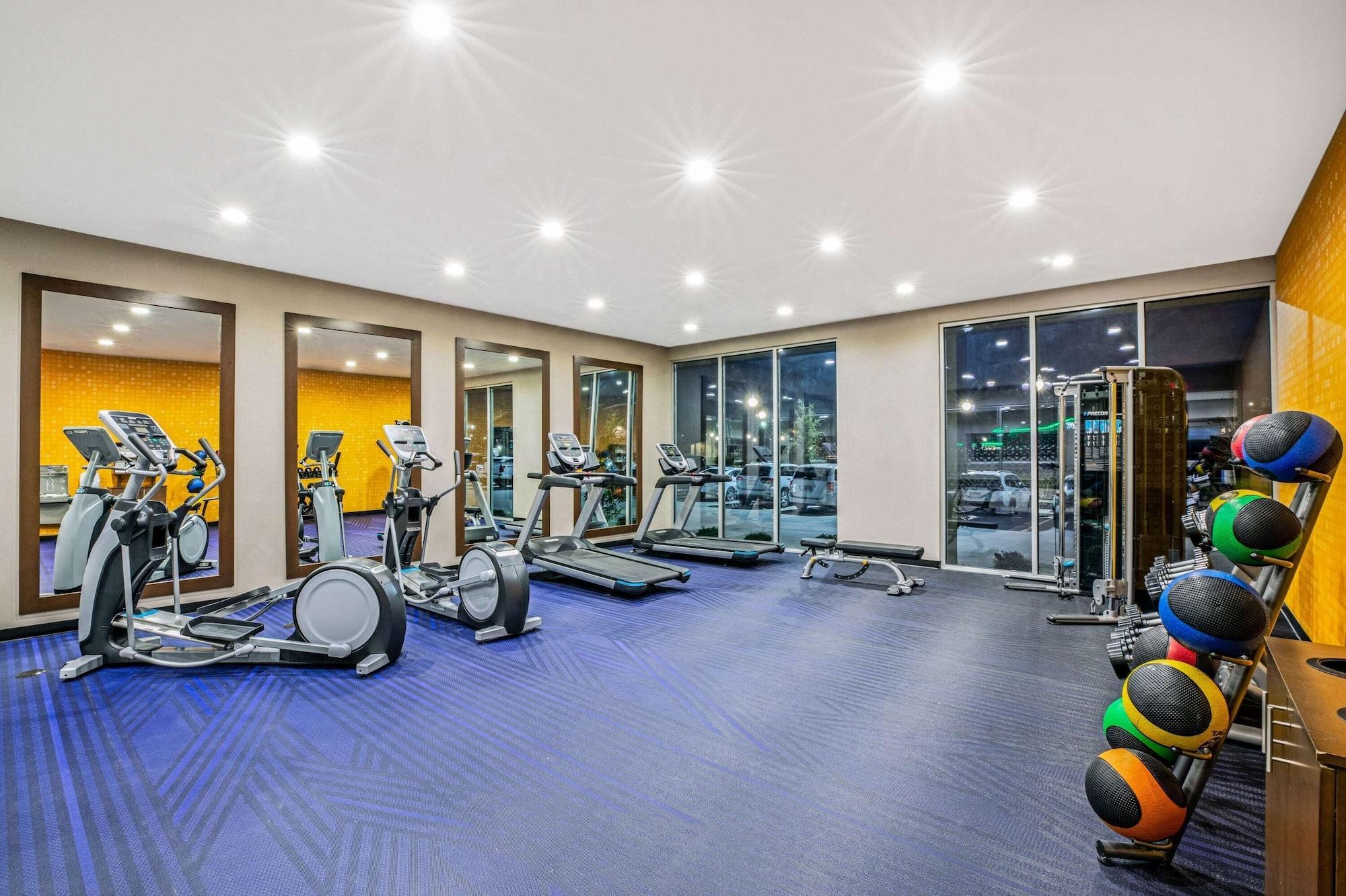 Gimnasio La Quinta Inn & Suites by Wyndham Waco Downtown - Baylor