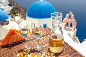 Actividad - Tardes de vino en Santorini tour de medio día