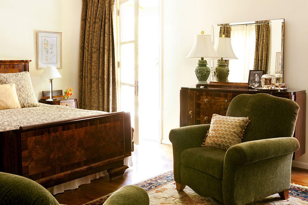 The Willows Historic Palm Springs Inn by null