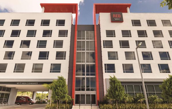 Kompose Boutique Hotel Miami Airport