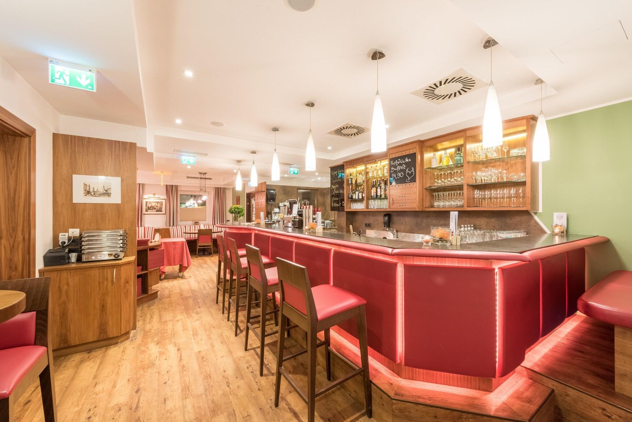 Bar/Salón Austria Classic Hotel Hölle