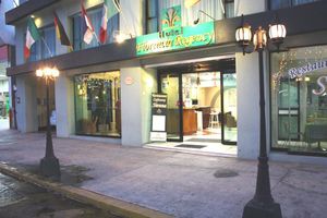 Alojamiento - Florencia Regency