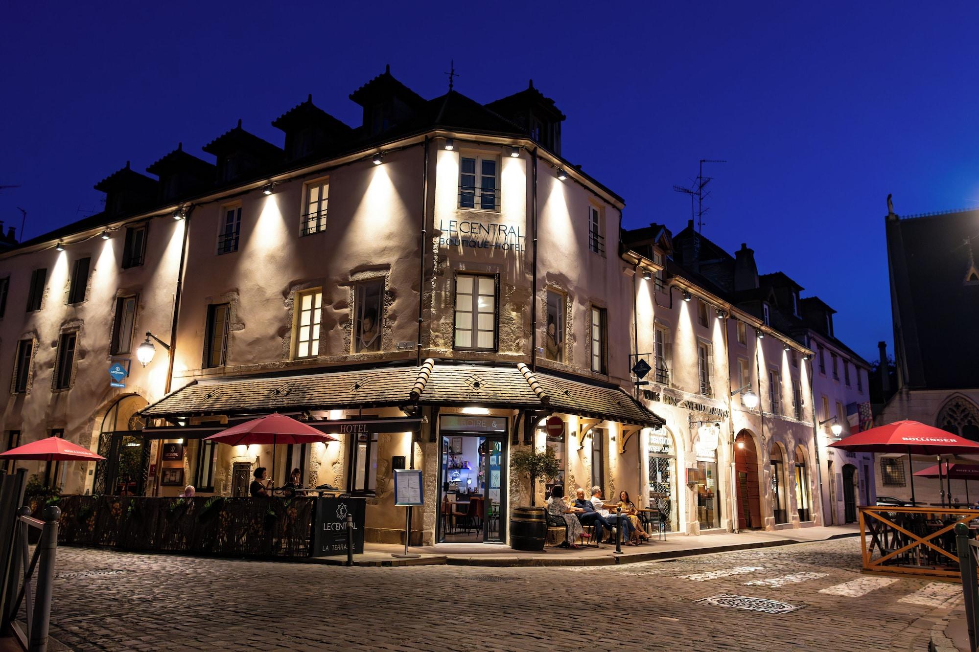 Vista Exterior Le Central Boutique Hôtel