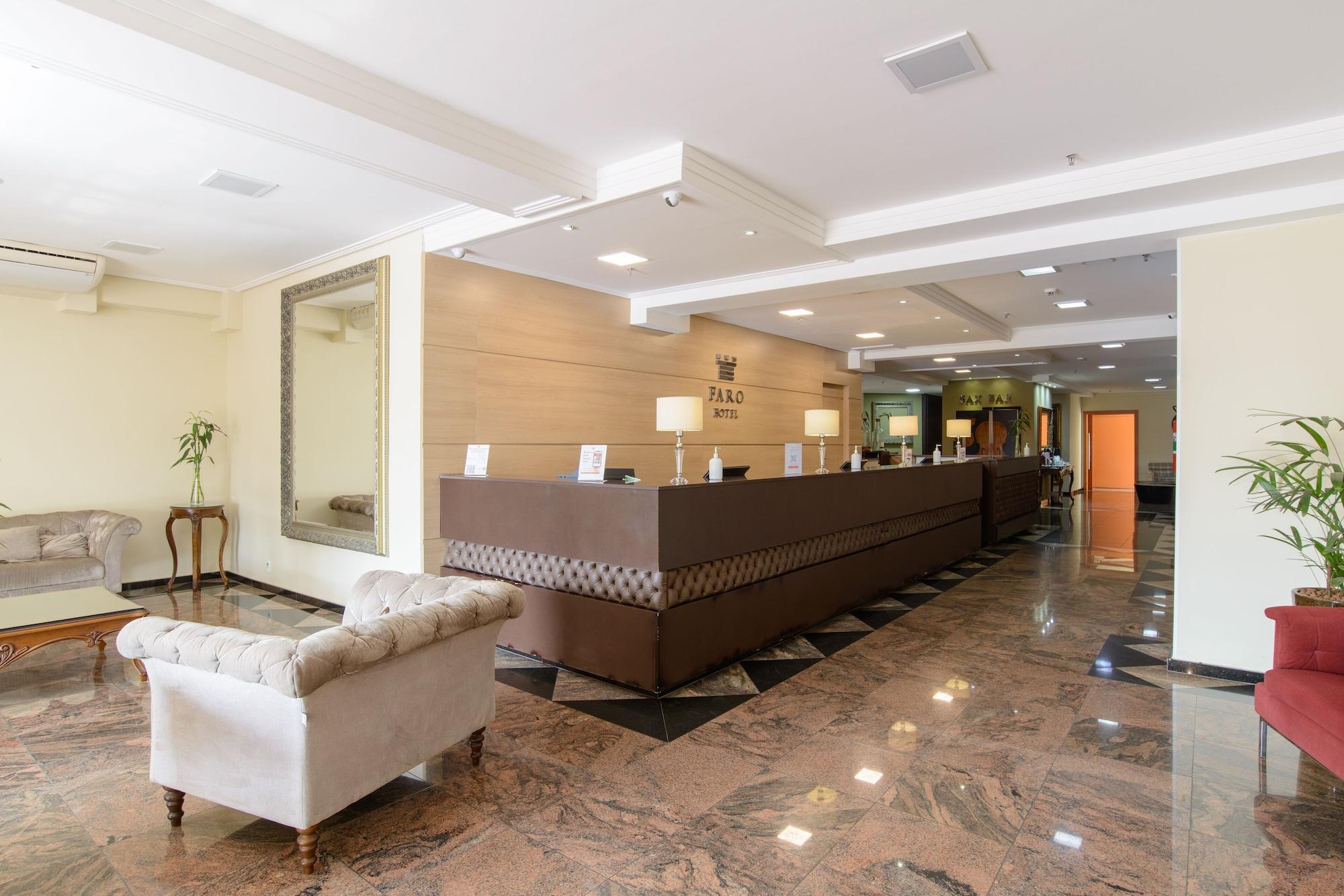 Vista Lobby Faro Hotel