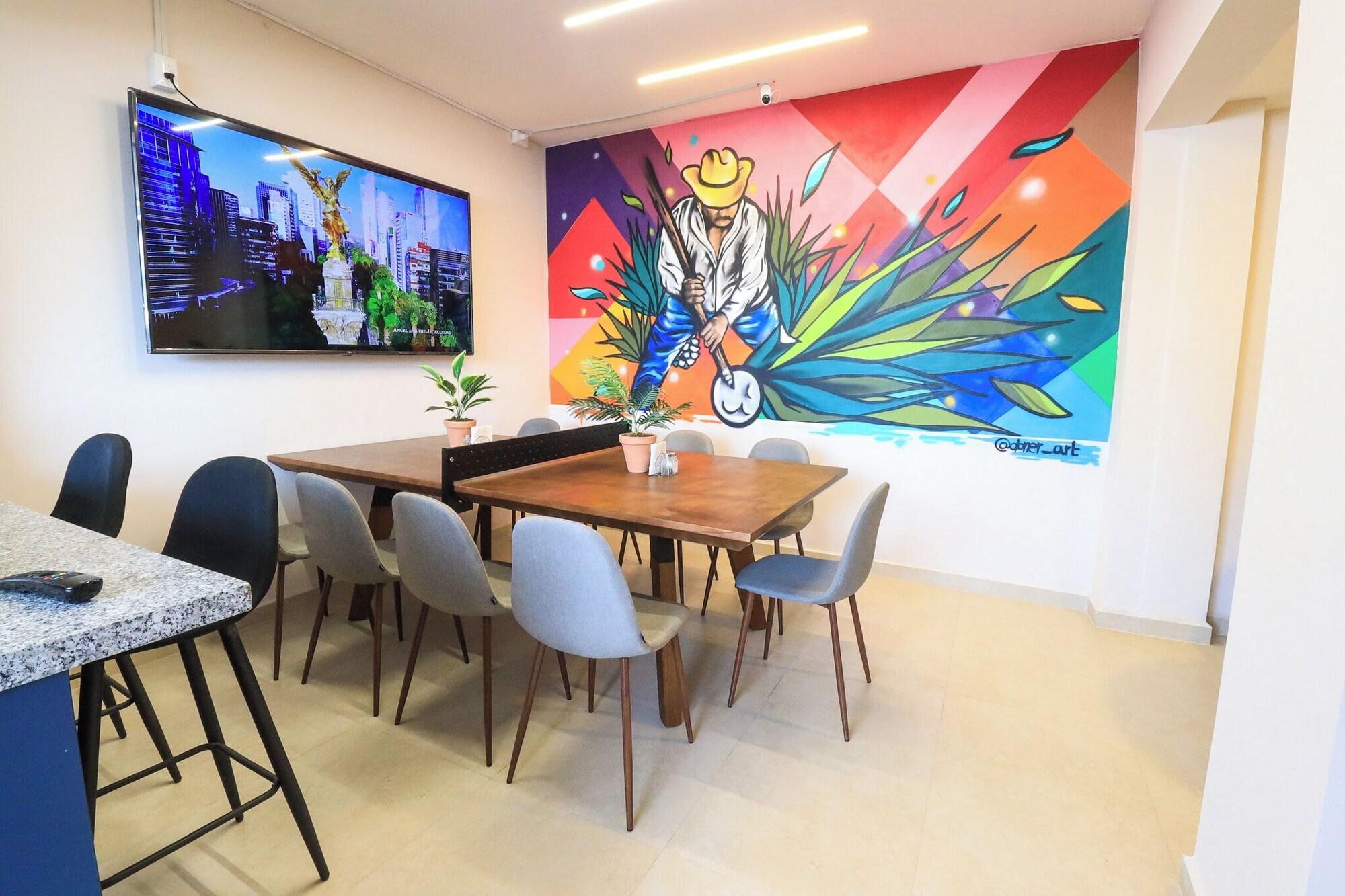 Varios Colmena Hotel CDMX Suites Roma