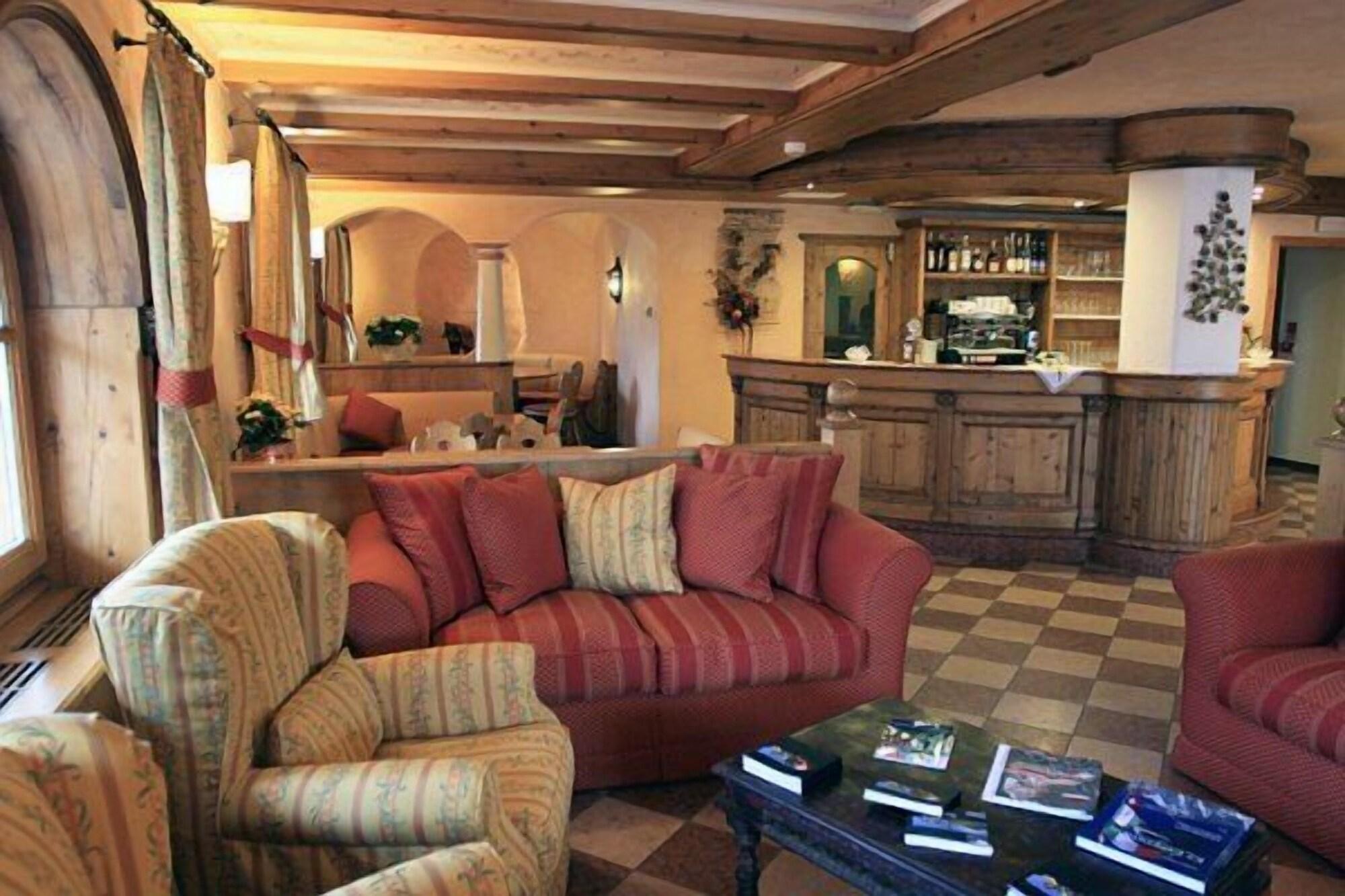 Vista Lobby Dolasilla Park Hotel