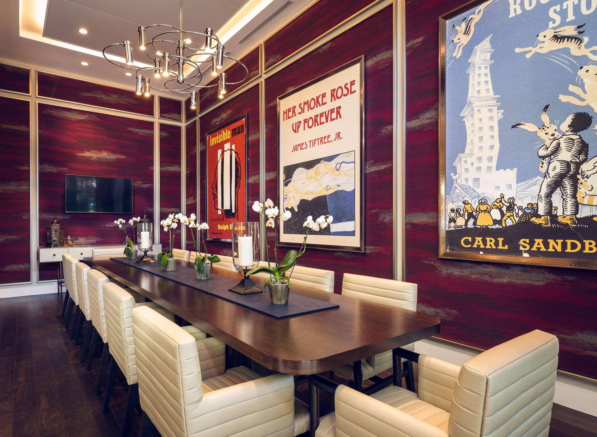 Vista Lobby Sophy Hyde Park