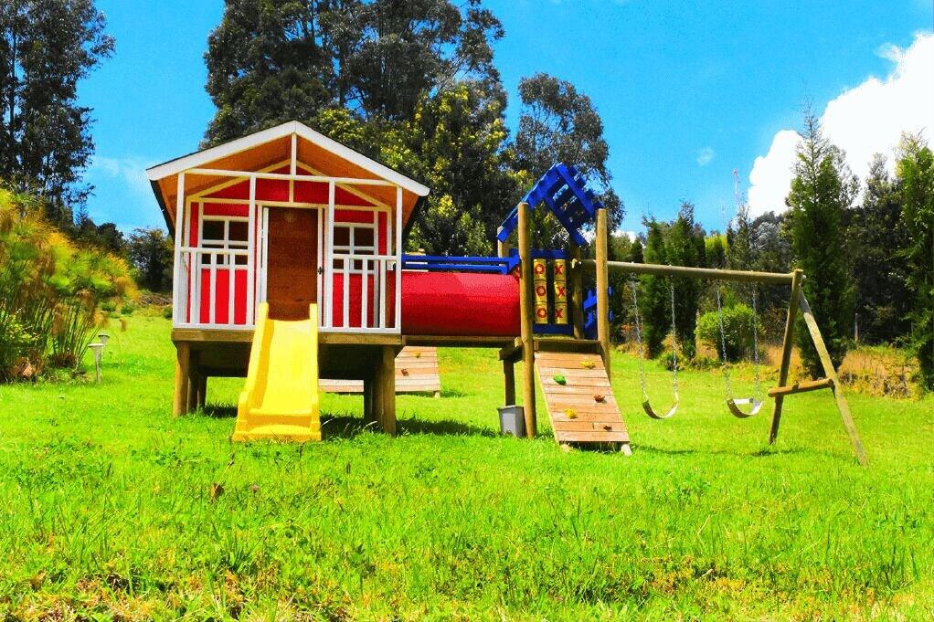Instalaciones Recreativas Cabañas Lago Parque Paipa