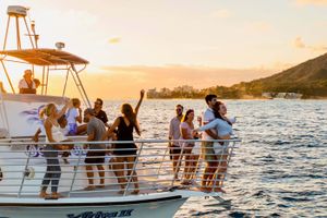 Actividad - Fiesta en barco por Honolulu