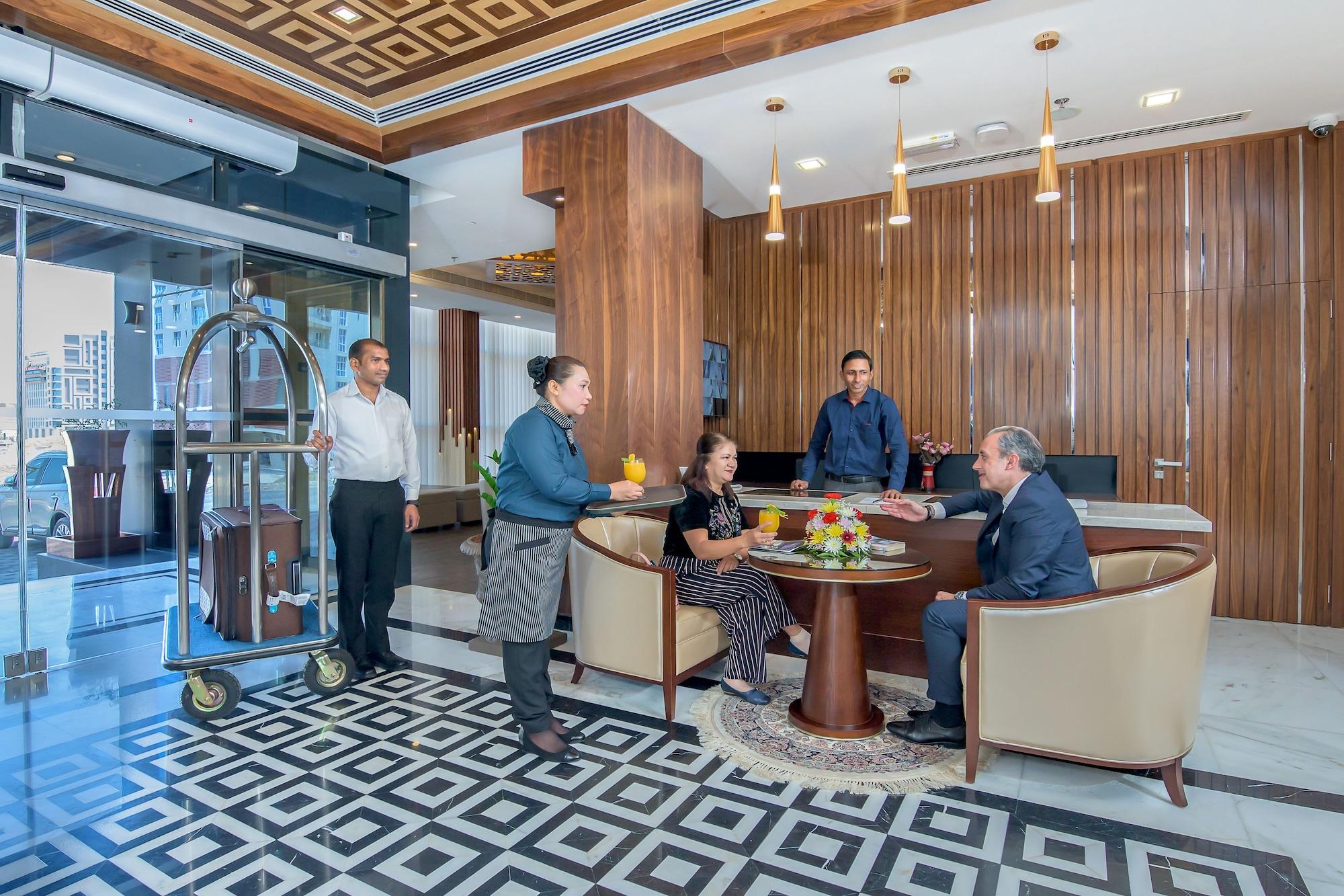 Vista Lobby Muscat Gate Hotel