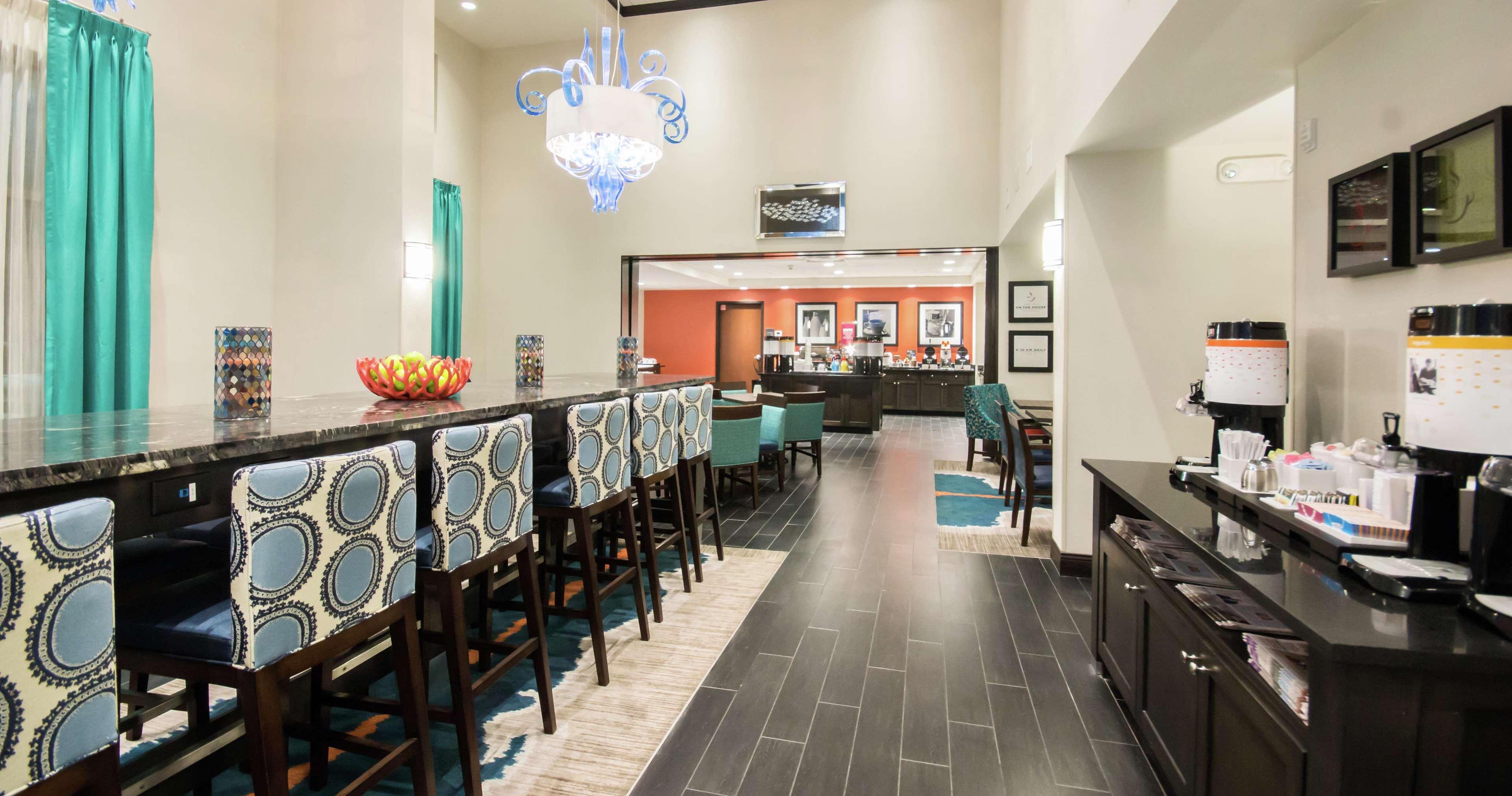 Restaurant Hampton Inn & Suites Orlando At SeaWorld