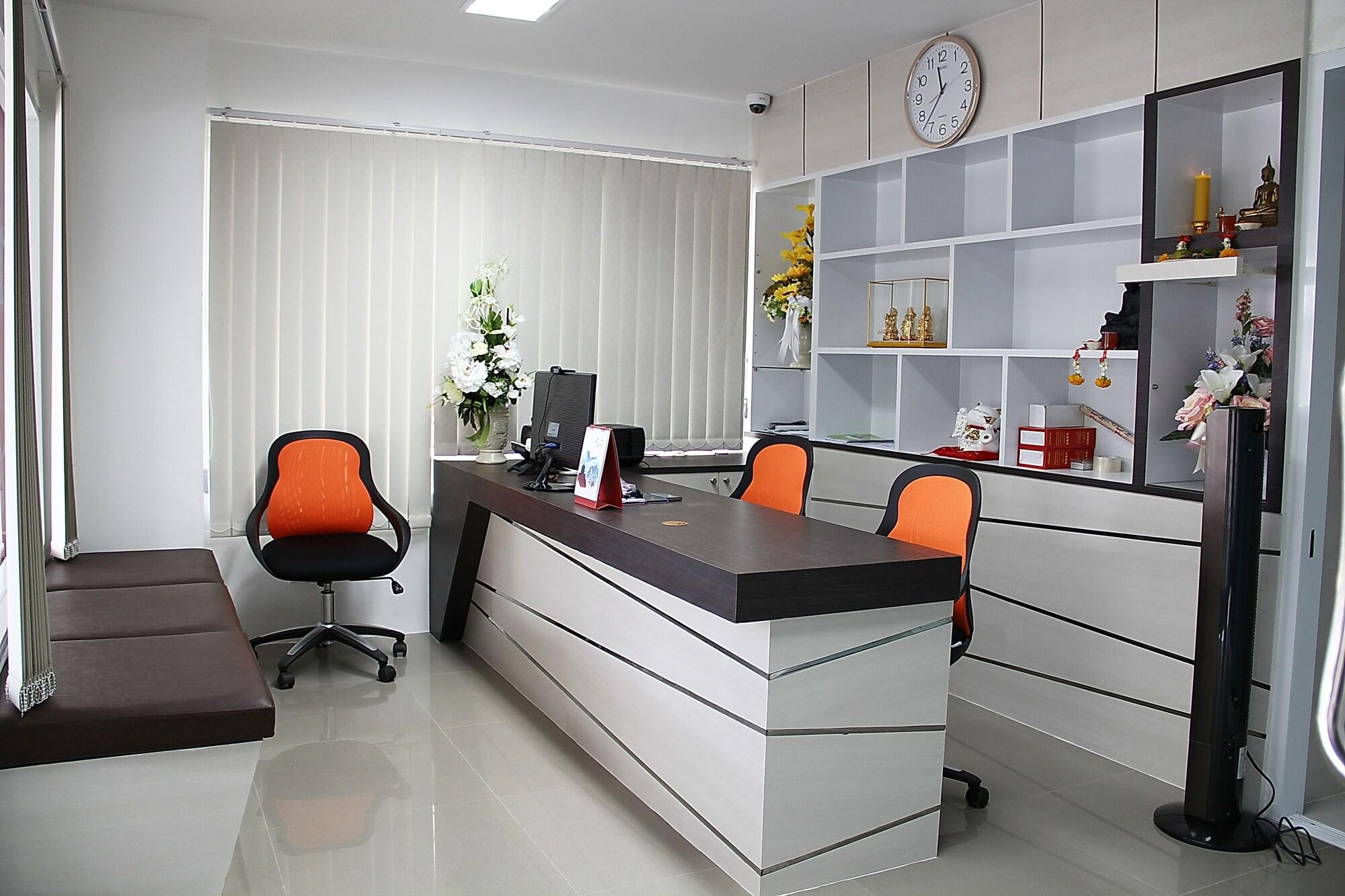 Vista Lobby Napas Residence