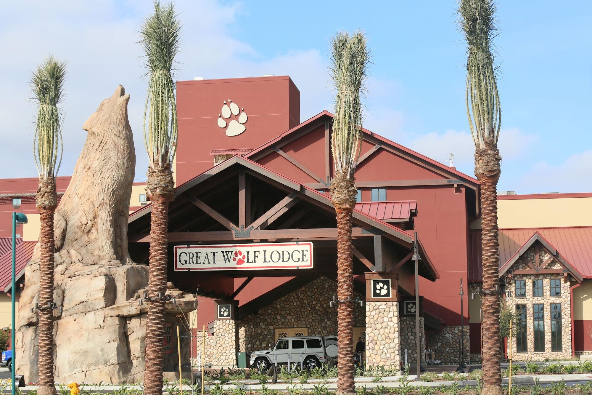 Vista Exterior Great Wolf Lodge Anaheim, CA