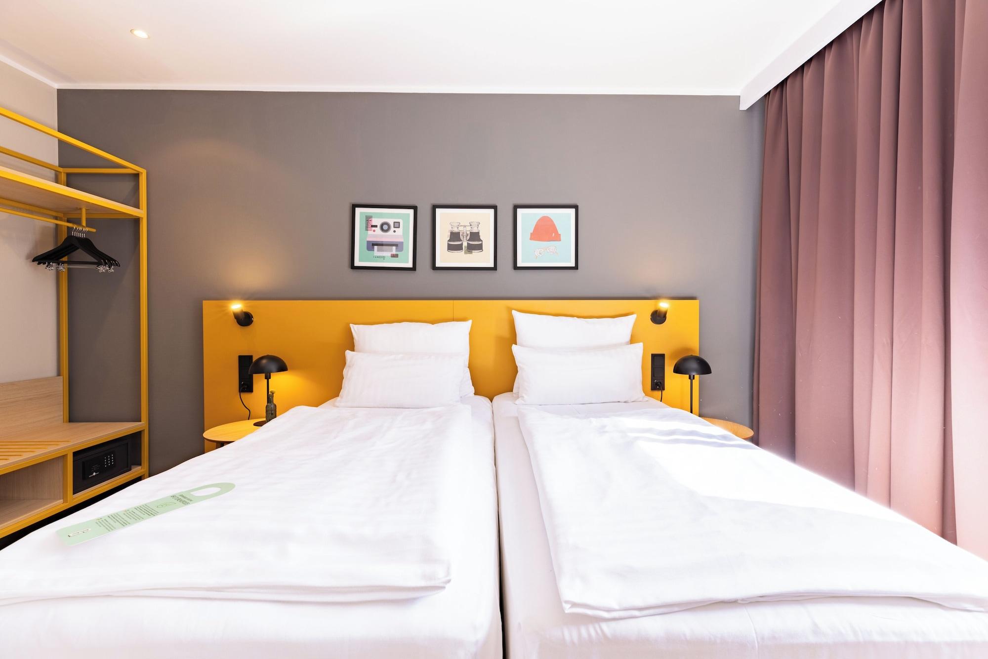 Varios Garner Hotel Cologne East by IHG