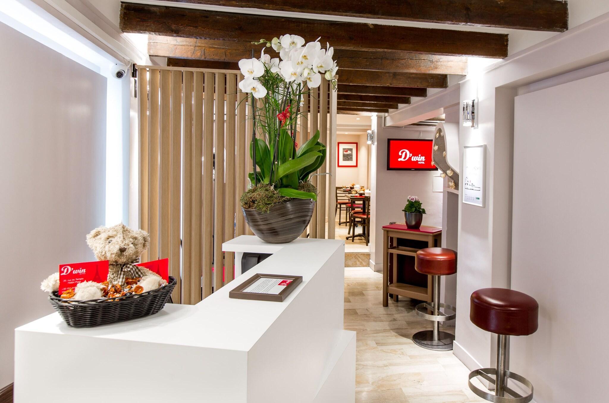 Vista Lobby D'win Hotel