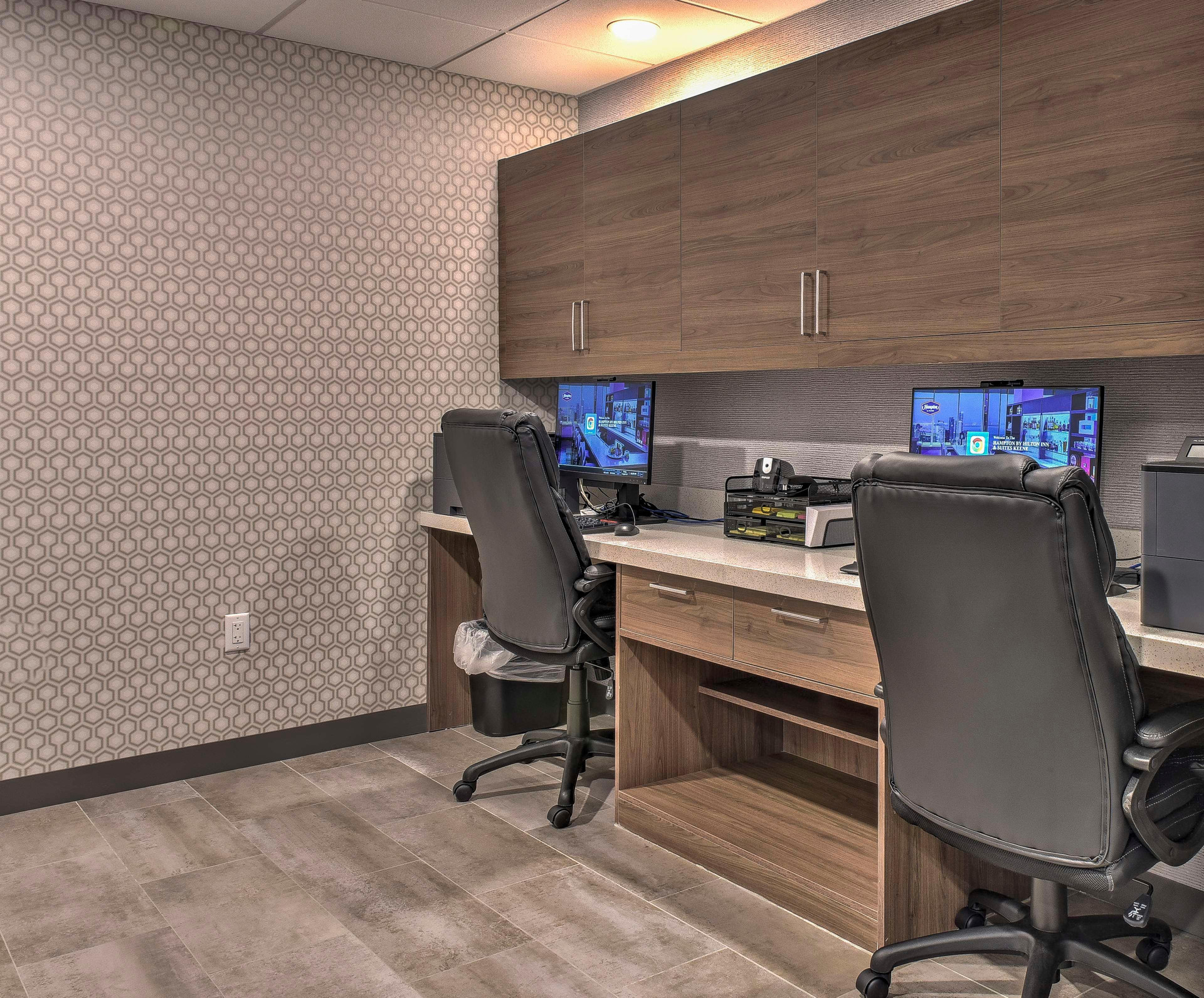 Centro de Negocios Hampton Inn & Suites Keene