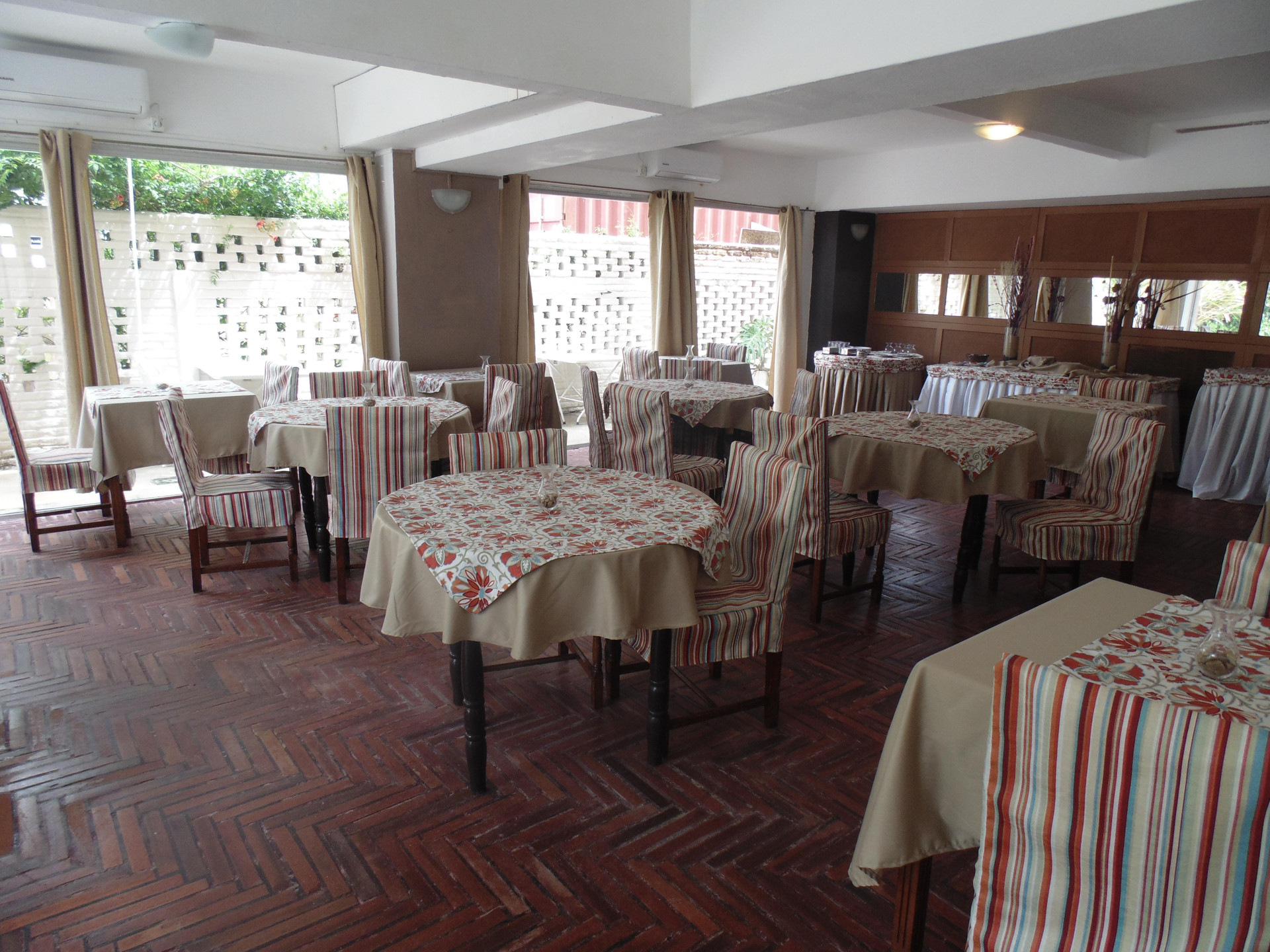 Restaurant New Hotel Success