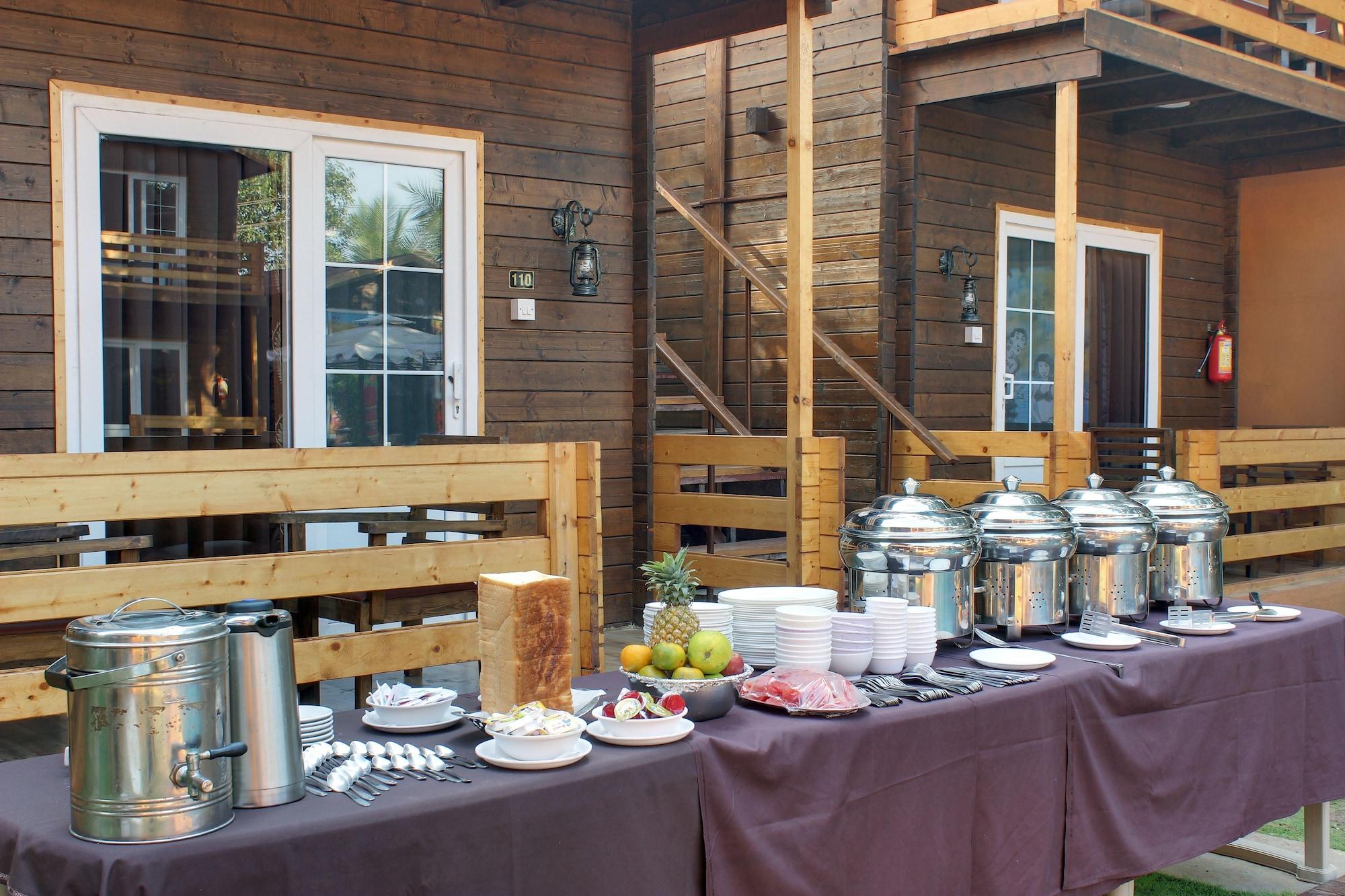 Restaurant La Vie Woods