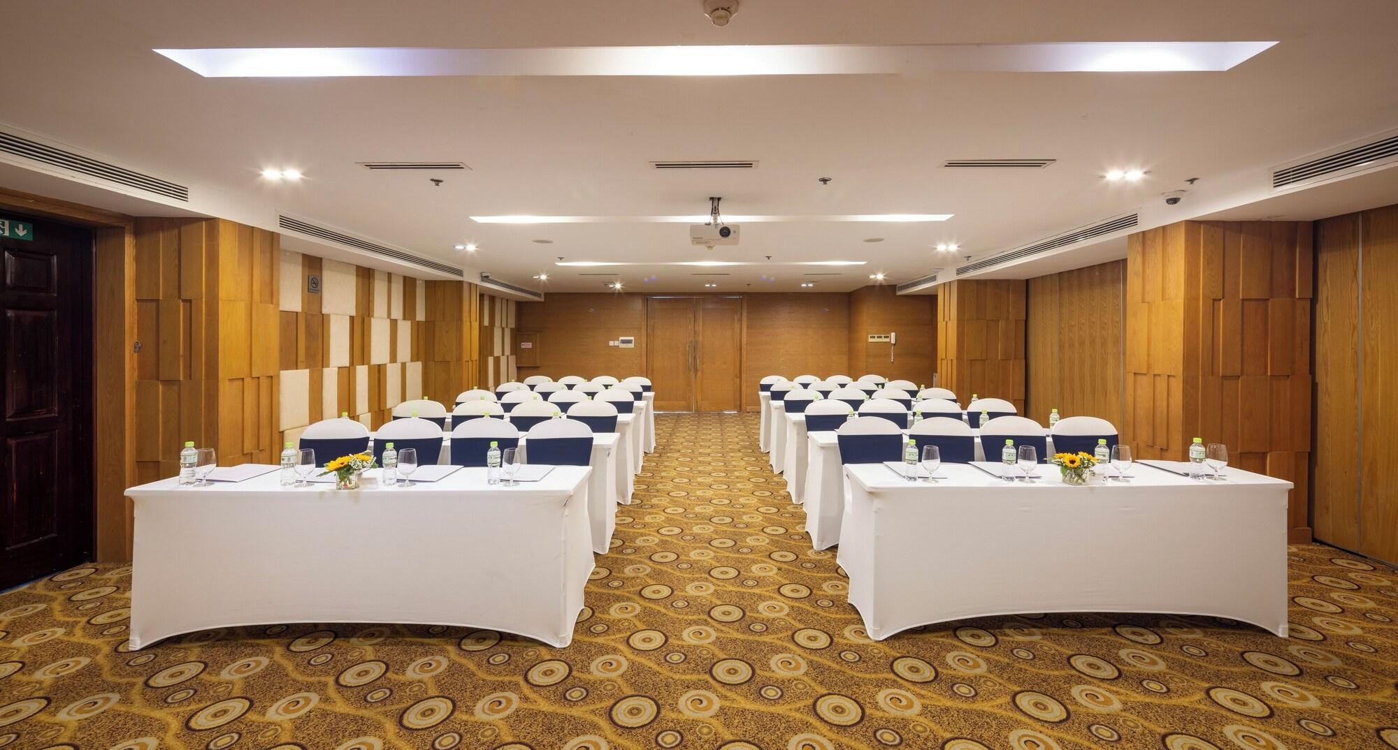 Sala de Reuniones Harmony Saigon Hotel & Spa