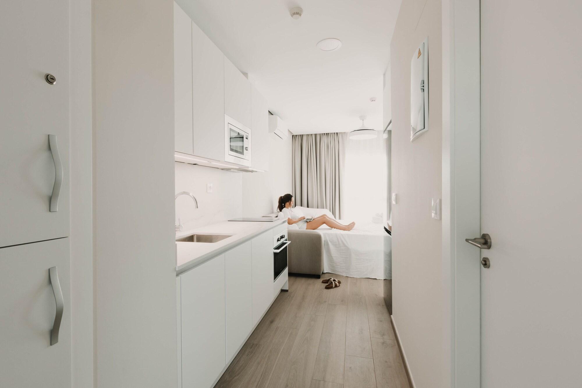 Equipamiento de Habitación Apartamentos SubUp