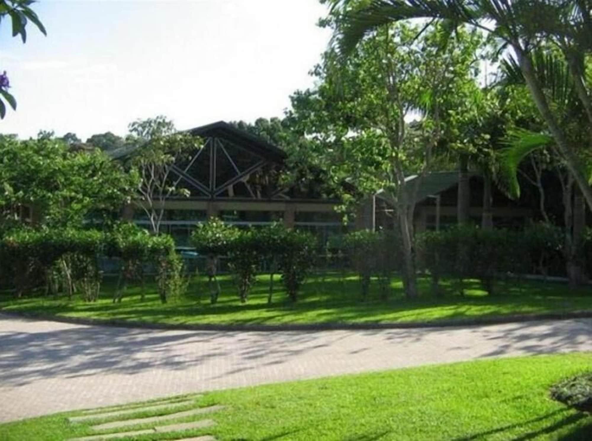 Playa Palmas Hotel & Spa