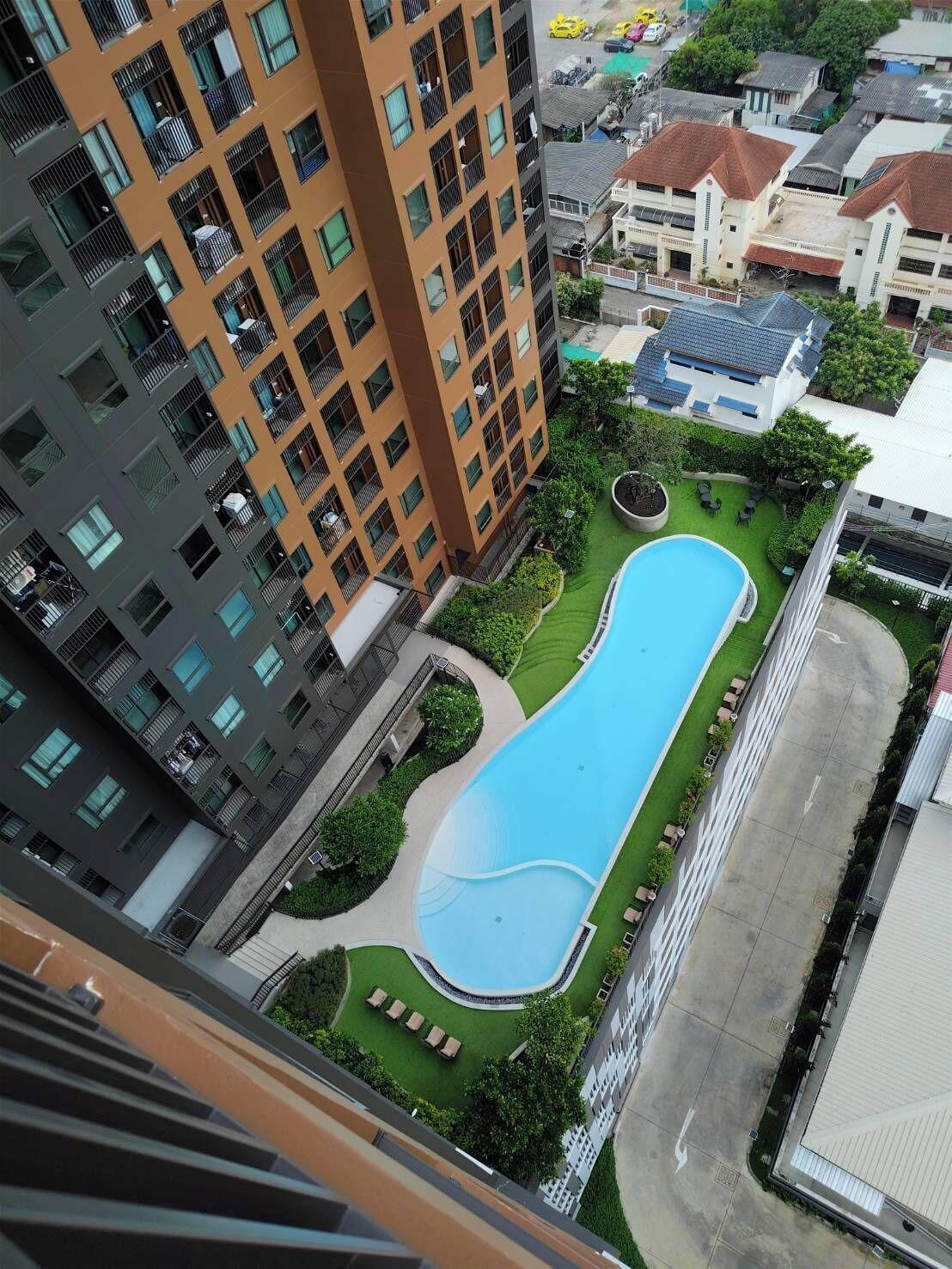 Vista Piscina Room-charming Bangkok Apartment With Cit