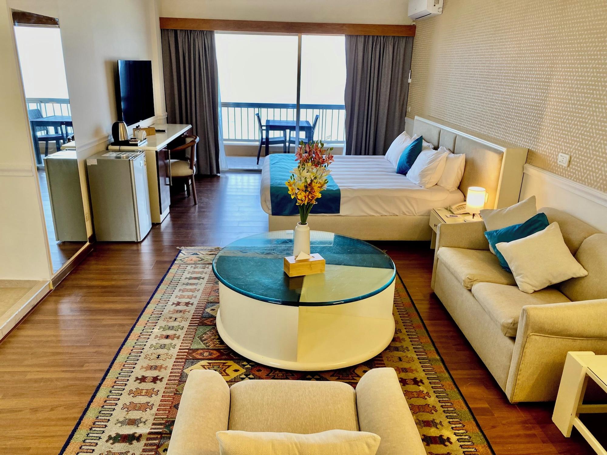 Habitación Beirut Mediterranee Hotel by Hansa