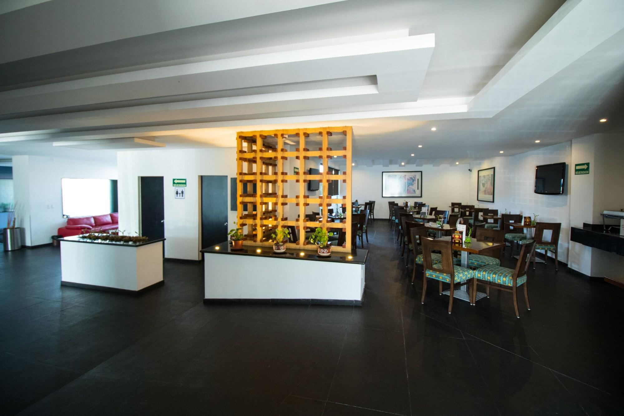 Bar/Salón Hotel Atenas Plaza