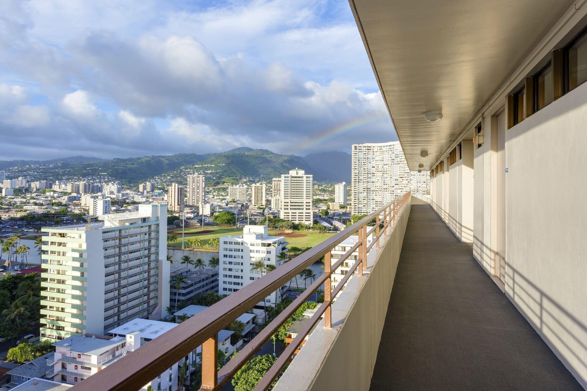 Equipamiento de Habitación Ambassador Hotel Waikiki