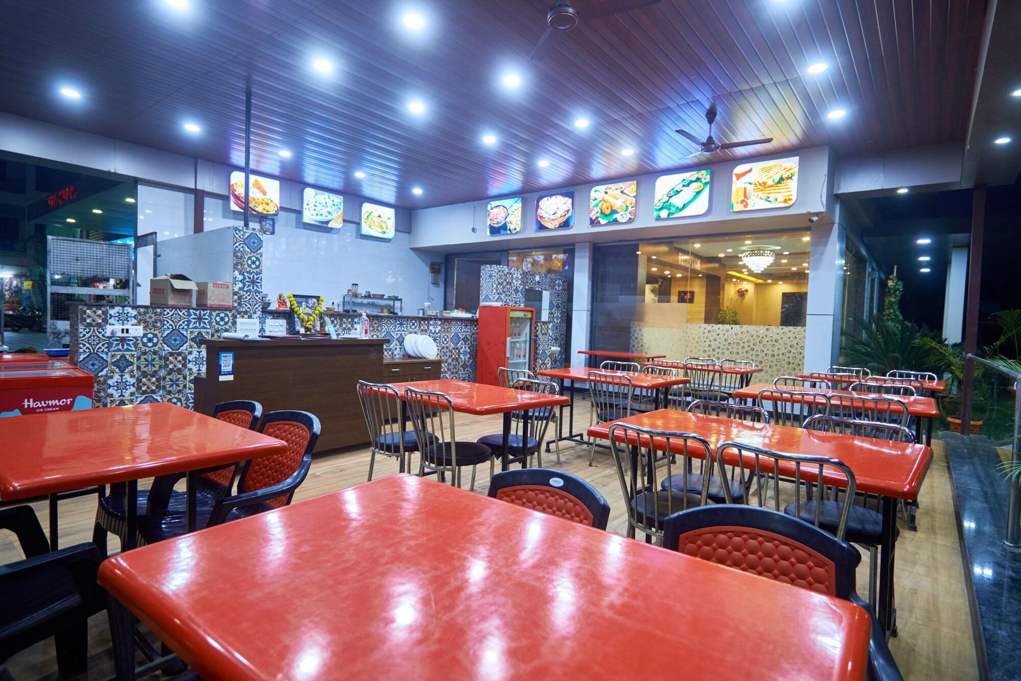 Restaurant Hotel Sai Vidisha Palace
