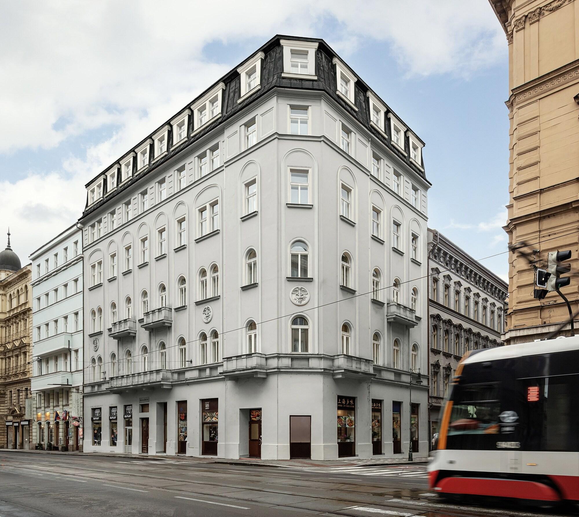 Vista Exterior R16 Residences Prague