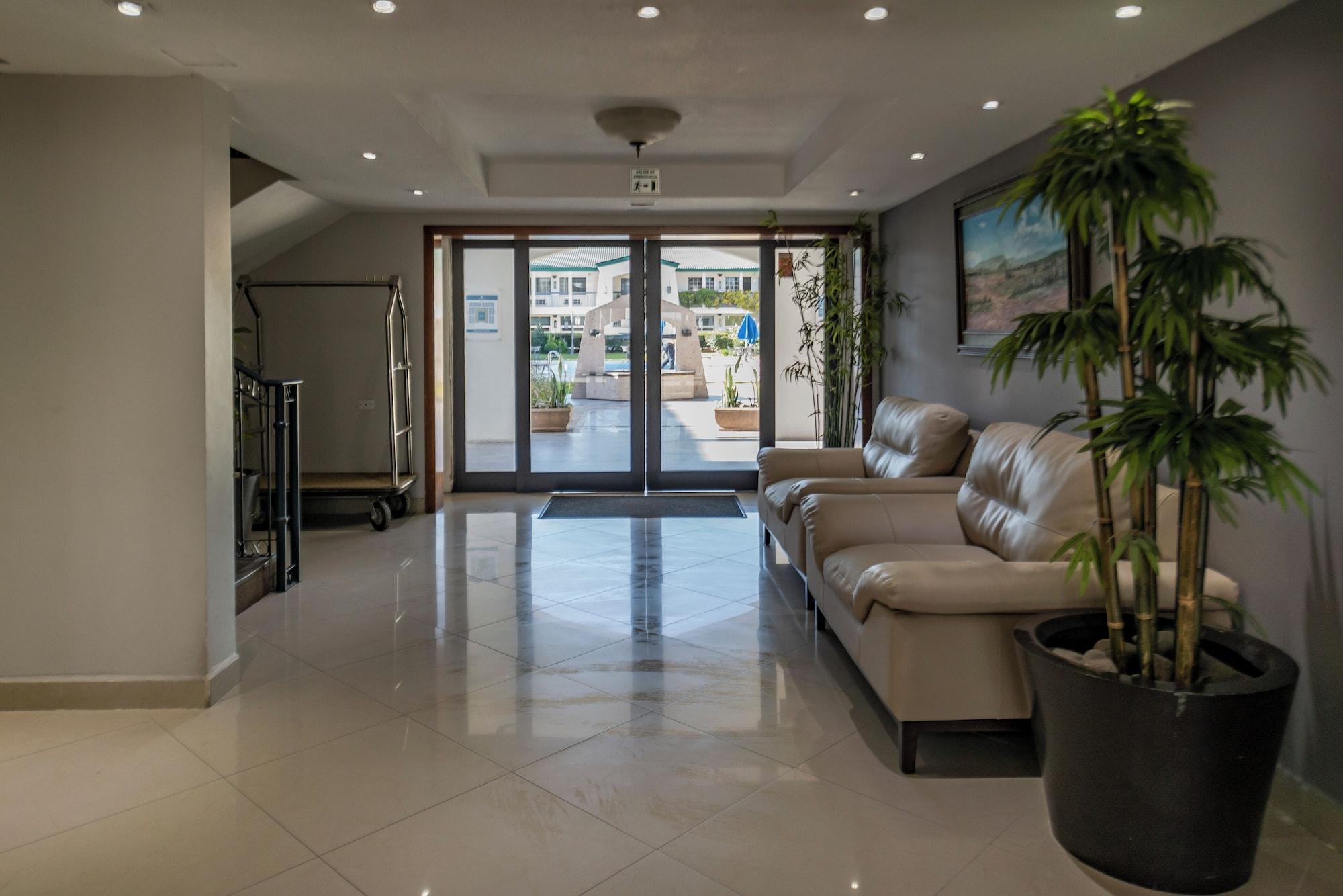 Vista Lobby Quinta Dorada Hotel and Suites