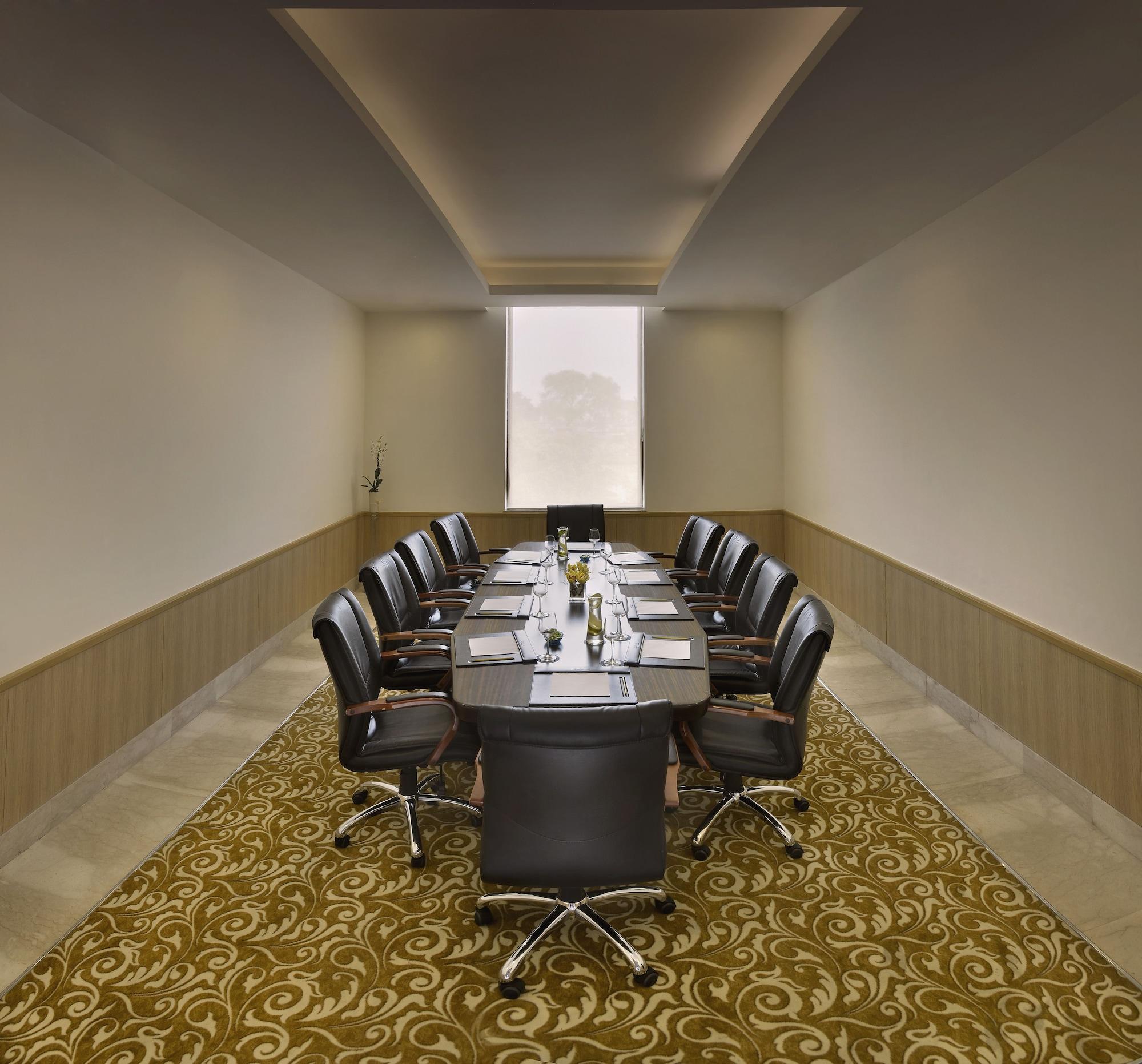 Sala de Reuniones Four Points by Sheraton New Delhi, Airport Highway