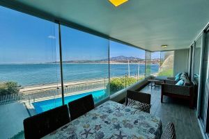 Vacation Rental - Austral-Home Modern and Cozy Beachfront Apartment