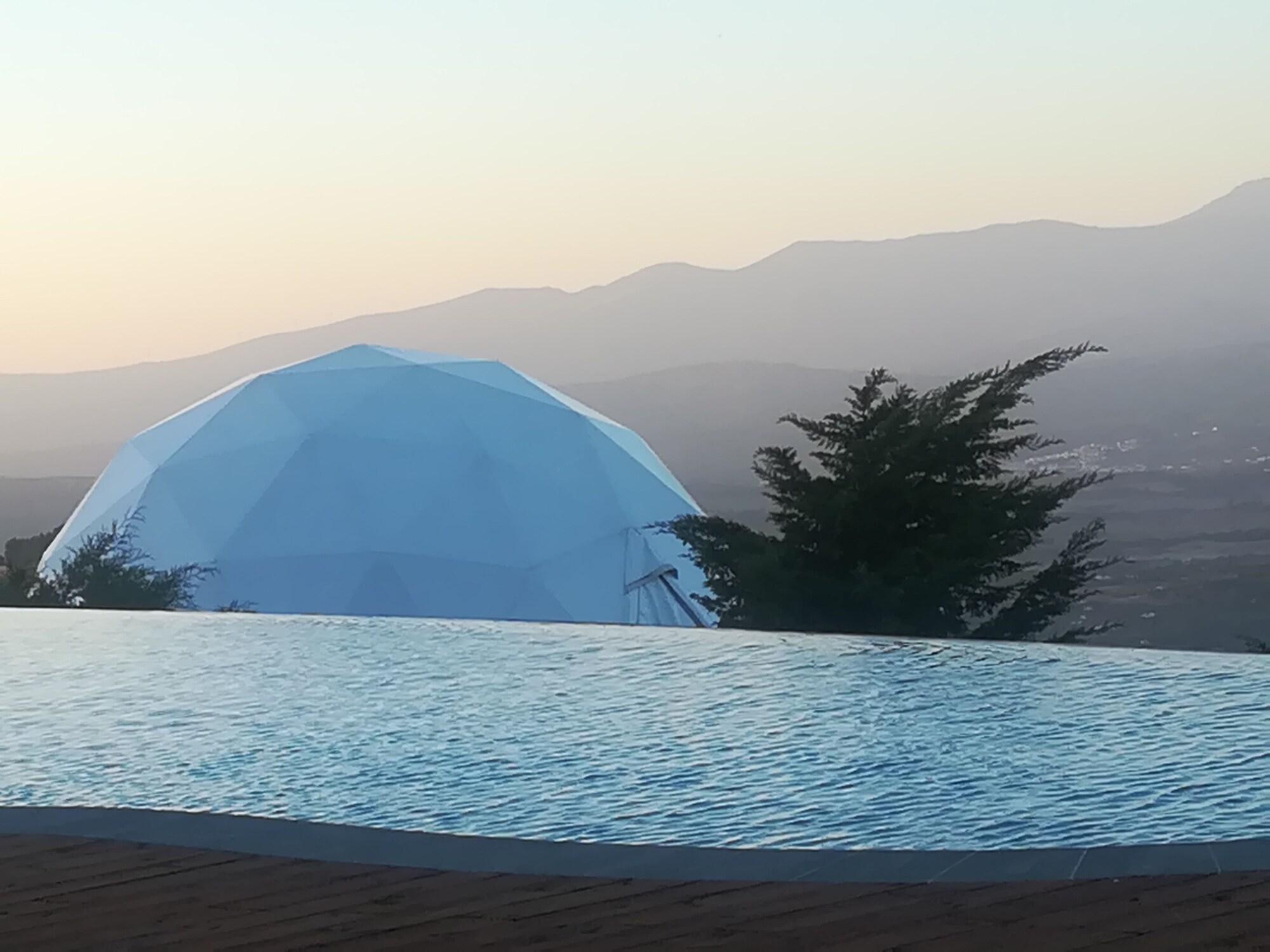 Vista Piscina Natura Glamping