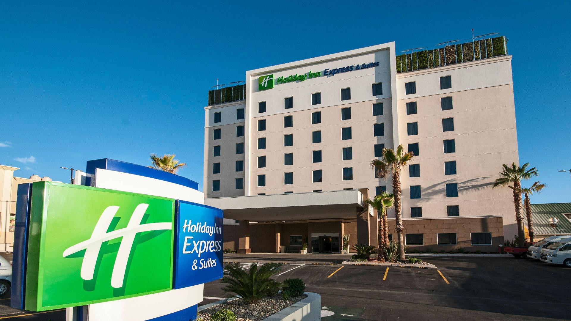 Vista da fachada Holiday Inn Express & Suites Chihuahua Juventud