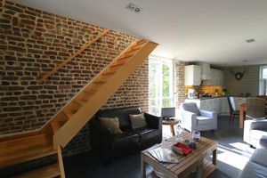 Alquiler Vacacional - Riverside Mansion Retreat