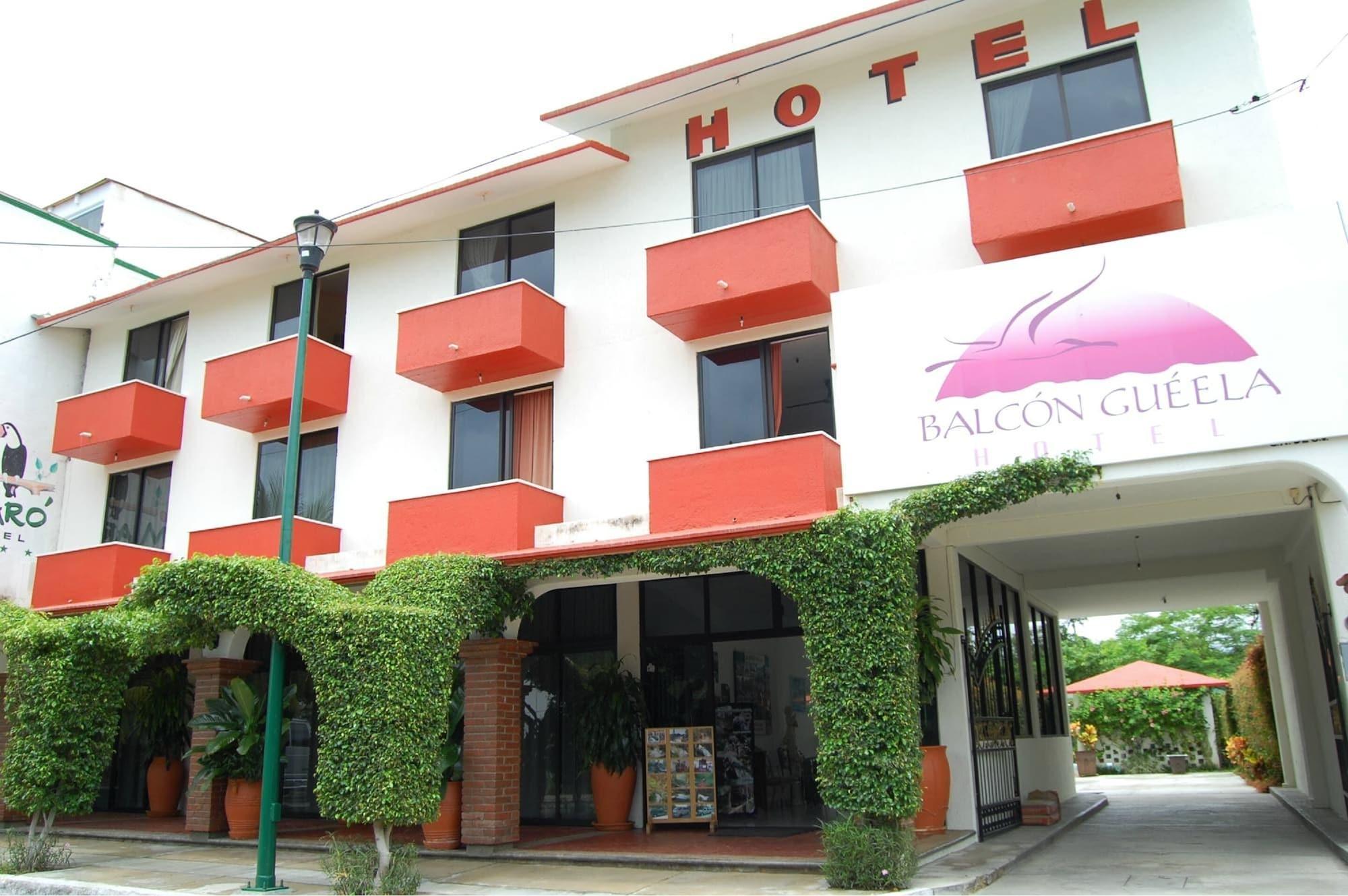 Varios Hotel Balcon Gueela