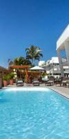 undefined - Hotel 4 estrellas con Desayuno