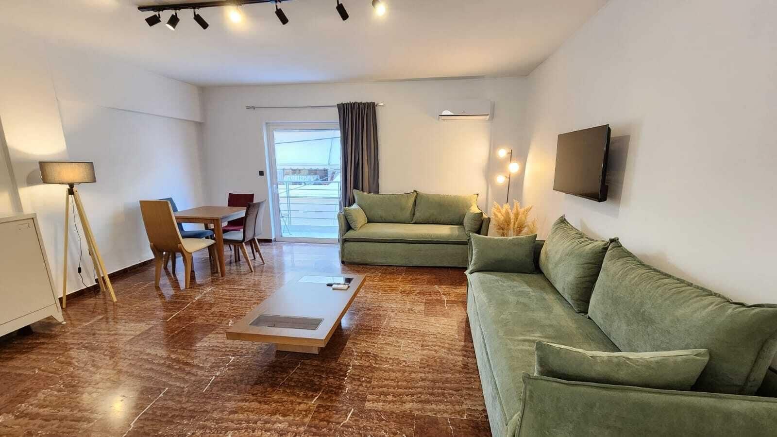 Vista Exterior Grec Maison Piraeus by GrecCollection